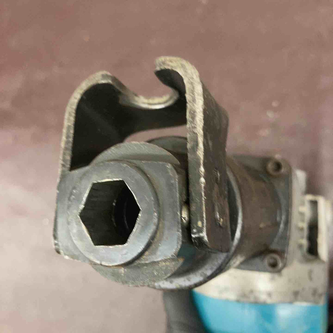 【中古品】 マキタ(makita) ハンマドリル HR3520 はつり機 【東大和店】