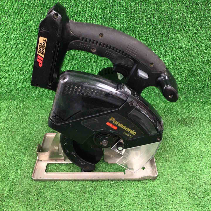 ◇パナソニック(Panasonic) コードレスチップソーカッター EZ45A2XーB 本体 黒【川崎店】