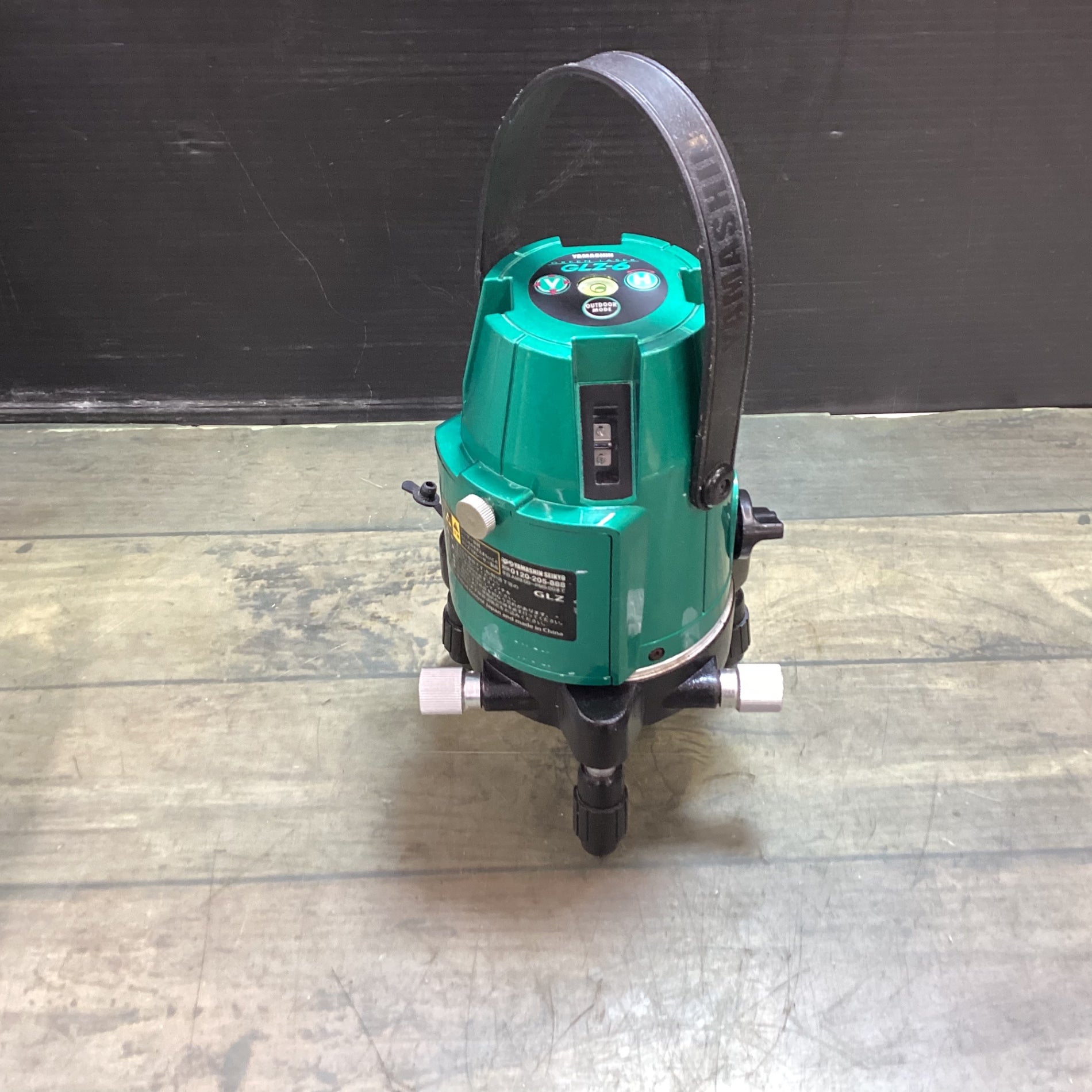 山真(YAMASHIN) グリーンレーザー墨出し器 矩十字・横 GLZ-6 【東大和