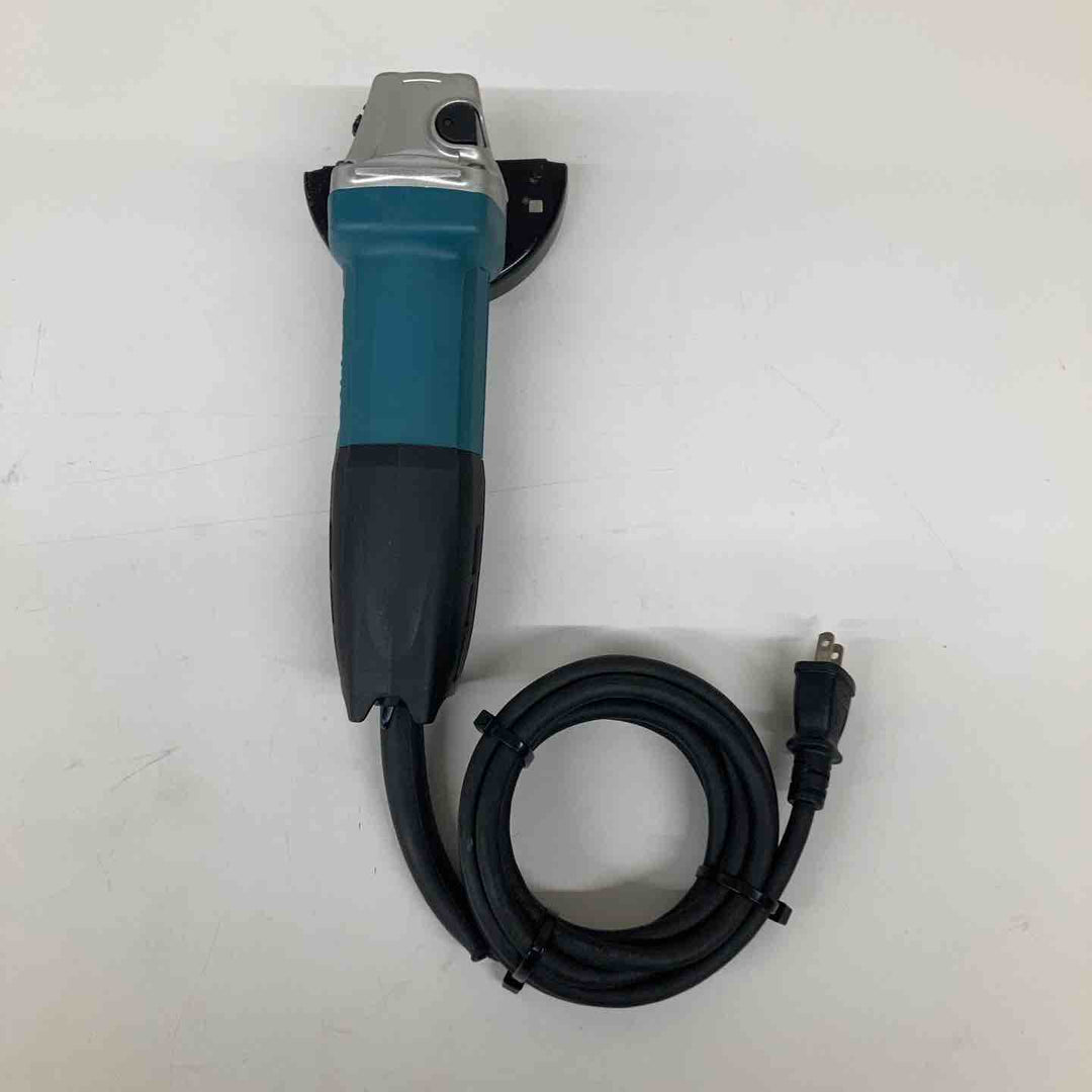 ☆マキタ(makita) 100mmディスクグラインダ GA4033【戸田店】