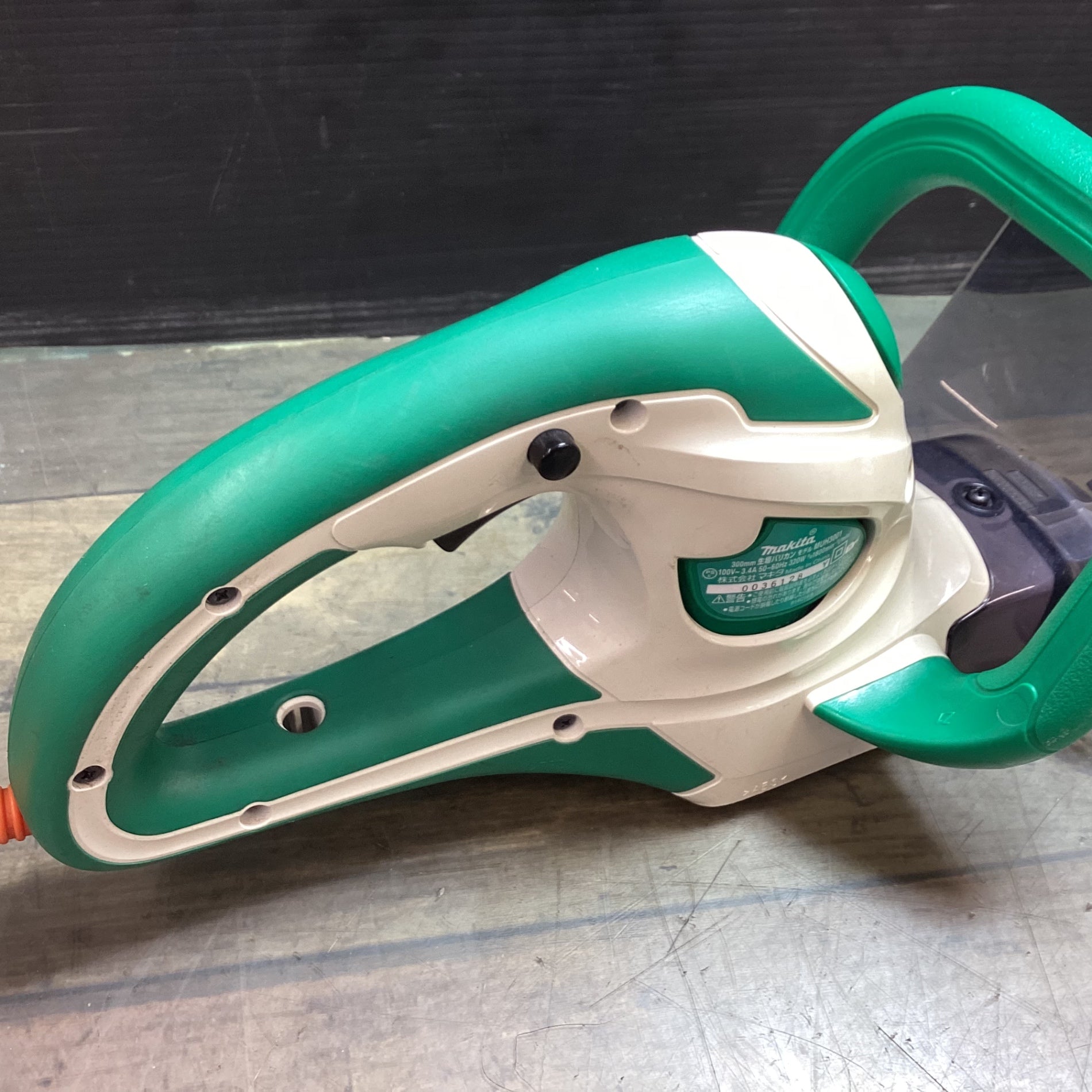 マキタ(makita) 生垣バリカン MUH3001 【東大和店】 – アクトツール
