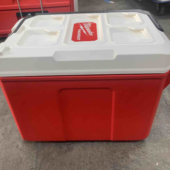 ▼milwaukee ミルウォーキー PACKOUT パックアウト コンパクトクーラー 16QT【川崎店】