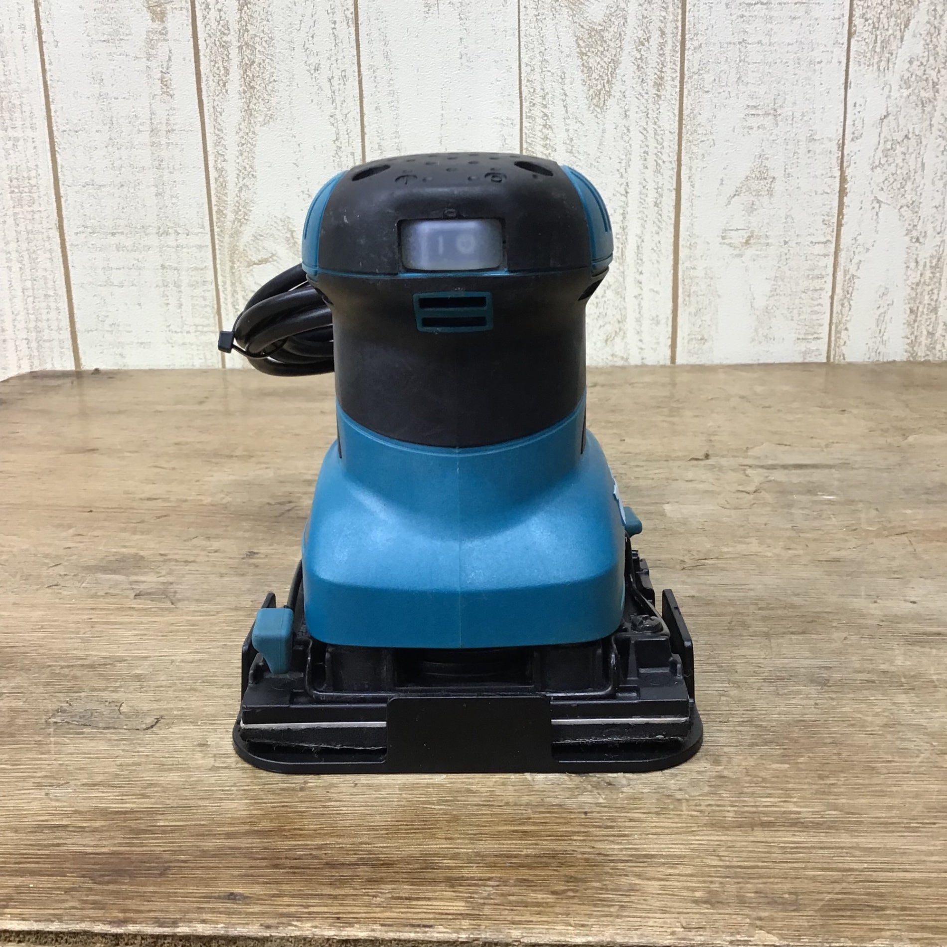 マキタの防じんミニサンダ BO4555 防じんミニサンダ(マキタ) – 電動工具ネットレンタルのWECURLY