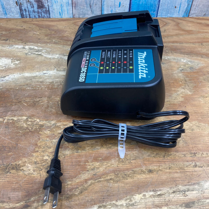 〇マキタ(makita) 充電器DC18SD 直流7.2-18V DC18SD 店頭展示品【柏店】