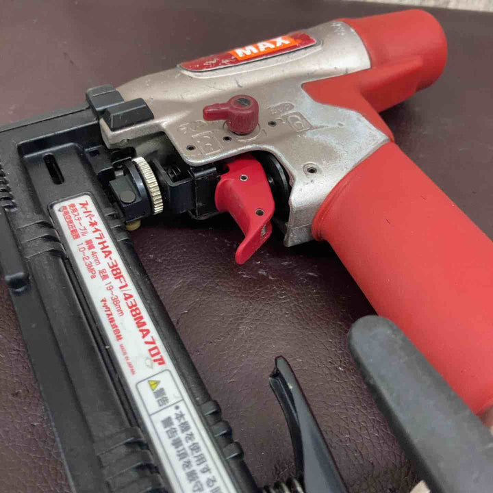 【中古品】マックス(MAX) 高圧フロアタッカ HA-38F1/438MAフロア 4MA【東大和店】