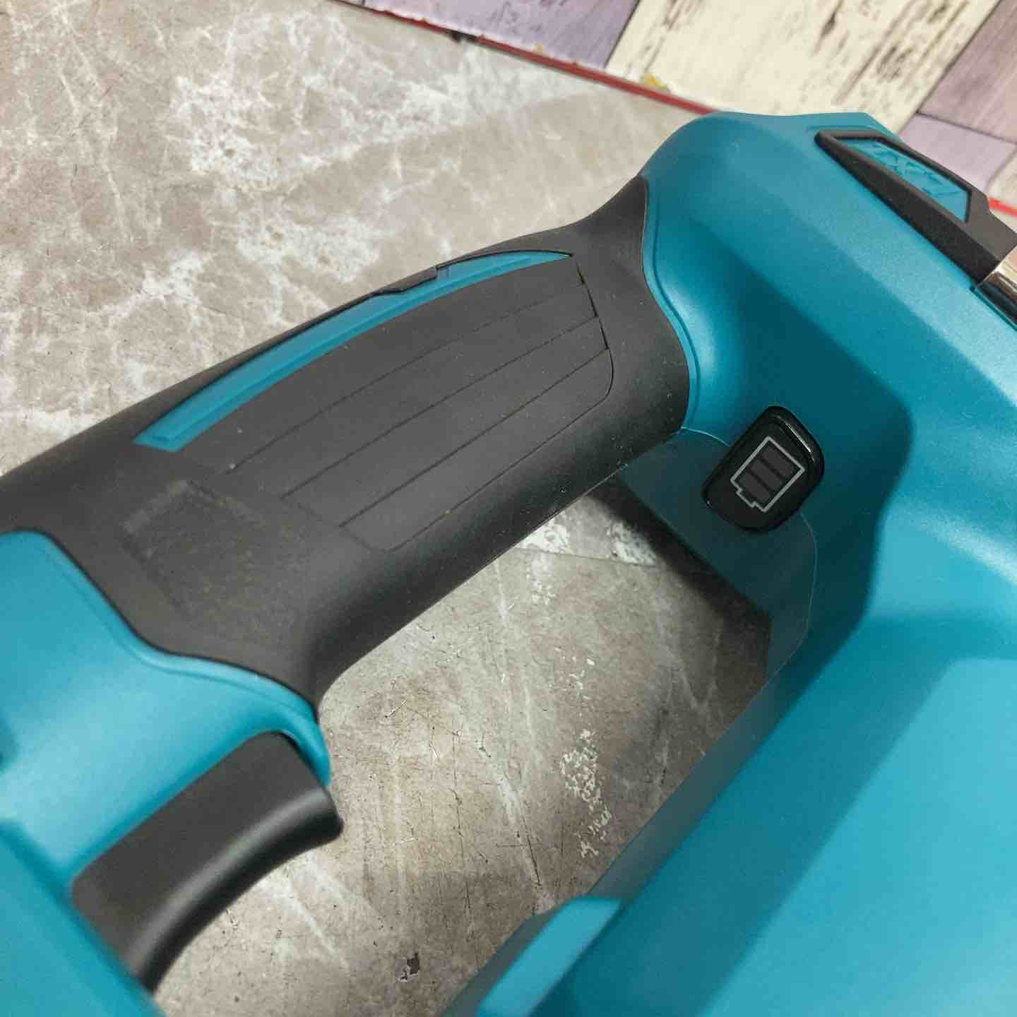 ◇マキタ(makita) CT線 コードレスタッカー ST312DZK【八潮店】 ◇マキタ(makita) CT線 コードレスタッカー ST312DZK【八潮店