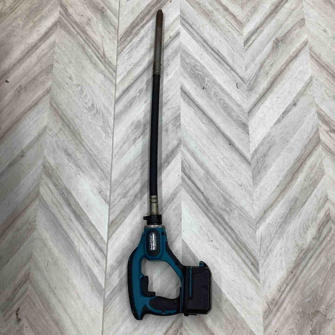 ★マキタ(makita) コードレスコンクリートバイブレータ VR350DZ【越谷店】