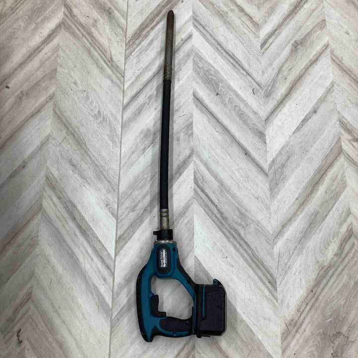 ★マキタ(makita) コードレスコンクリートバイブレータ VR350DZ【越谷店】