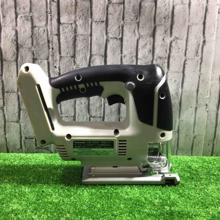 【現状品】◇パナソニック(Panasonic) コードレスジグソー 本体 EZ4541X-B 保証なし【川口店】