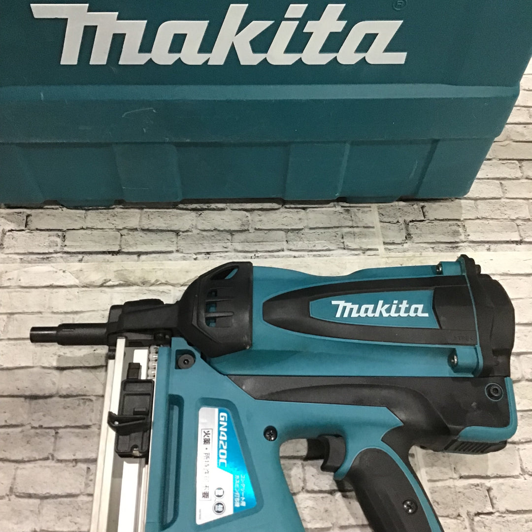 ★マキタ(makita) コードレスコンクリート用ガスピン打ち機 GN420C【川口店】
