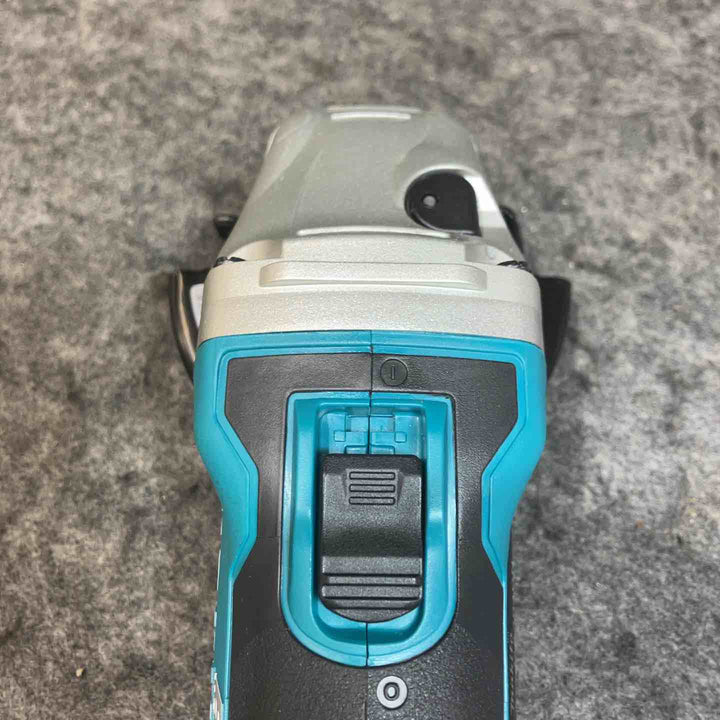 マキタ(makita) 100mmコードレスディスクグラインダ GA404DZN 【桶川店】