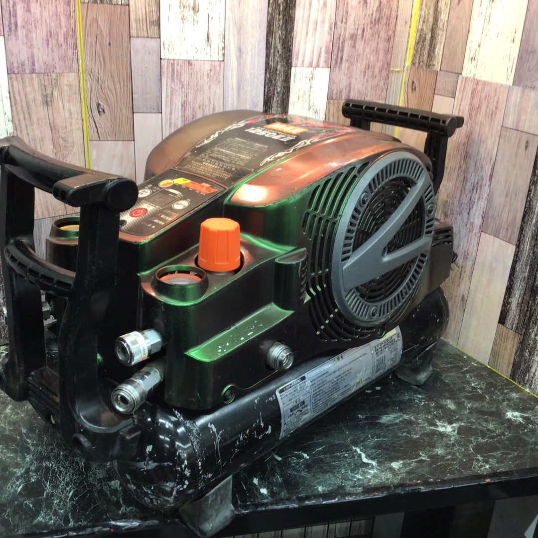 〇マックス(MAX) スーパーエアコンプレッサ AK-HL1250E2 プレミアムグリーン【八潮店】