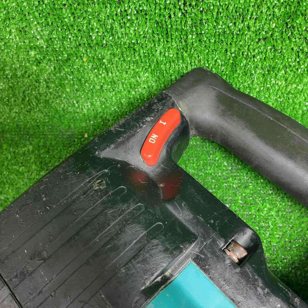 【中古品】makita 電動ハンマ HM1202C 【藤沢店】