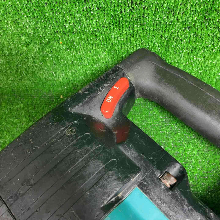 【中古品】makita 電動ハンマ HM1202C 【藤沢店】
