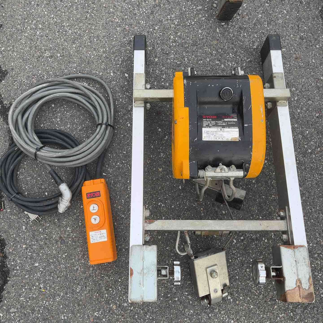 【店頭受取り限定】ユニパー 室内用ボード揚げ機 スペースリフト2 UP624A 最大積載量100kg 3階用セット 荷揚げ 荷上げ【岩槻店】