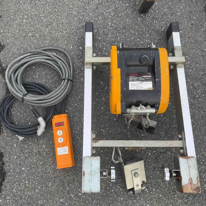 【店頭受取り限定】ユニパー 室内用ボード揚げ機 スペースリフト2 UP624A 最大積載量100kg 3階用セット 荷揚げ 荷上げ【岩槻店】