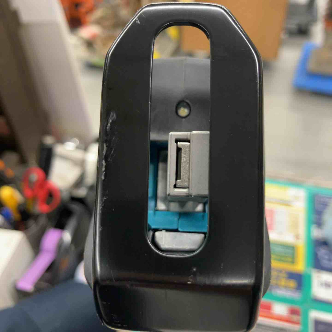 ★マキタ(makita) コードレスレシプロソー JR144DZ【戸田店】