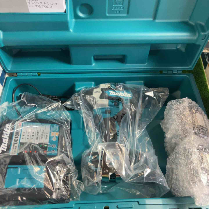★マキタ(makita) コードレスインパクトレンチ TW700DRGX【草加店】