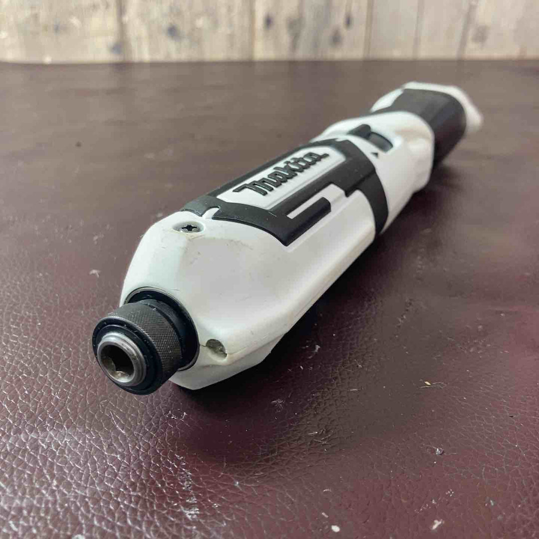 【中古品】☆マキタ(makita) コードレスペンインパクトドライバー TD022DZW バッテリー・充電器付属【東大和店】