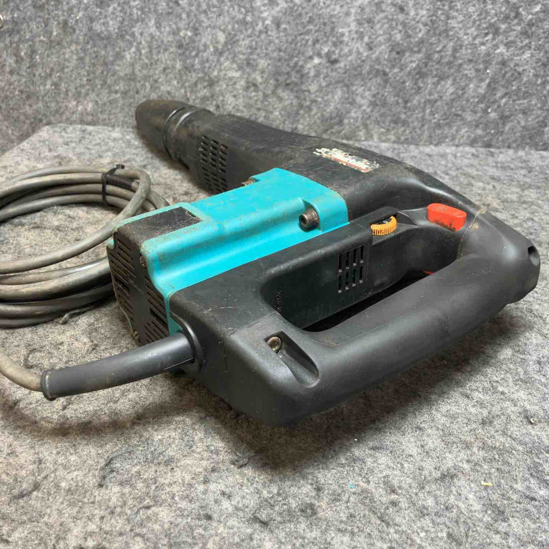 マキタ(makita) 電動ハンマ HM1100C【桶川店】