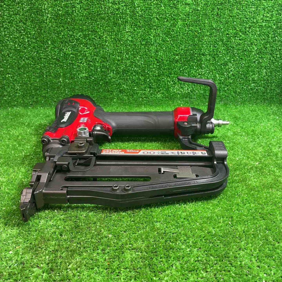 マキタ(makita) 高圧フロアタッカ AT450HA【藤沢店】