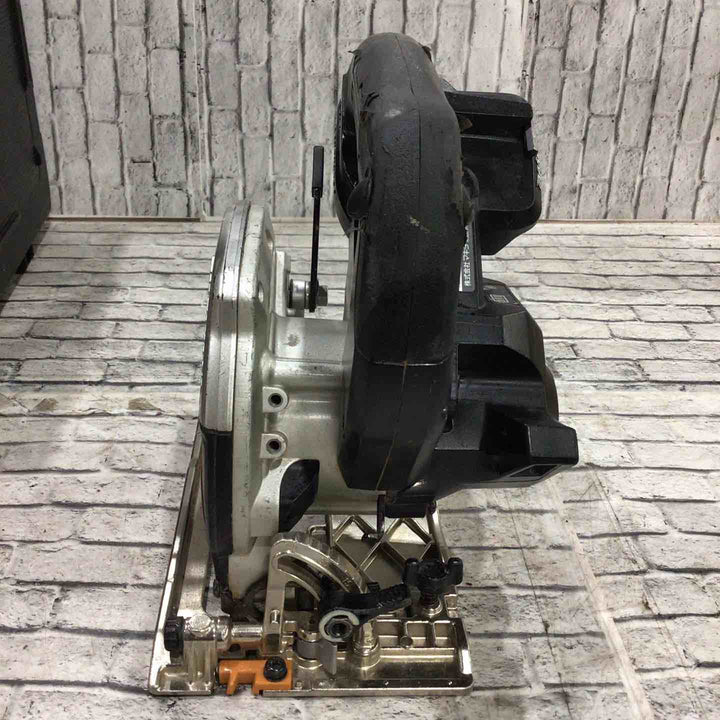★マキタ(makita) コードレスマルノコ HS474DZB【川口店】