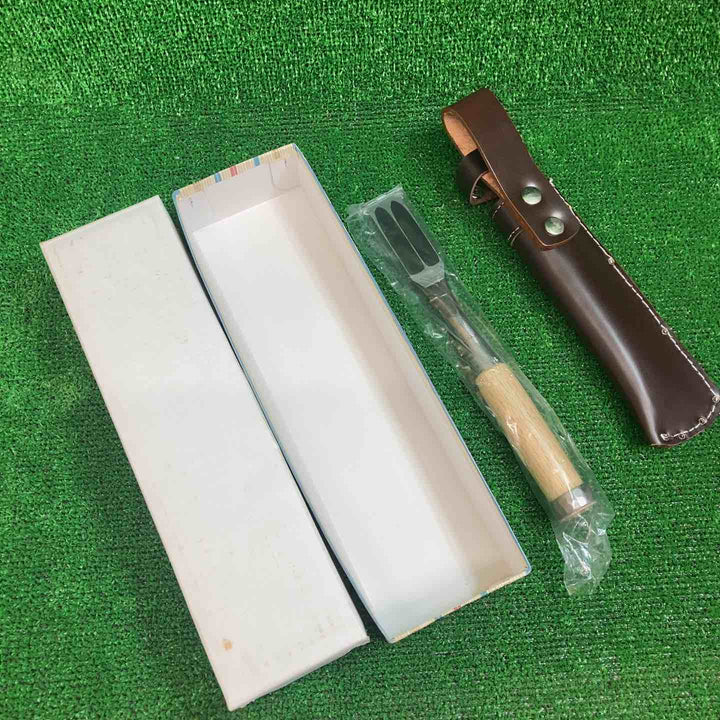 田齋作 脇差し鑿 のみ 8分 磨仕上 24mm 革ケース付き【川越店】
