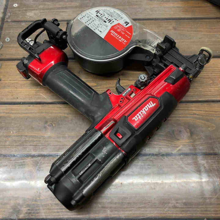 ★マキタ(makita) 高圧エアネジ打ち機 AR411HR【戸田店】