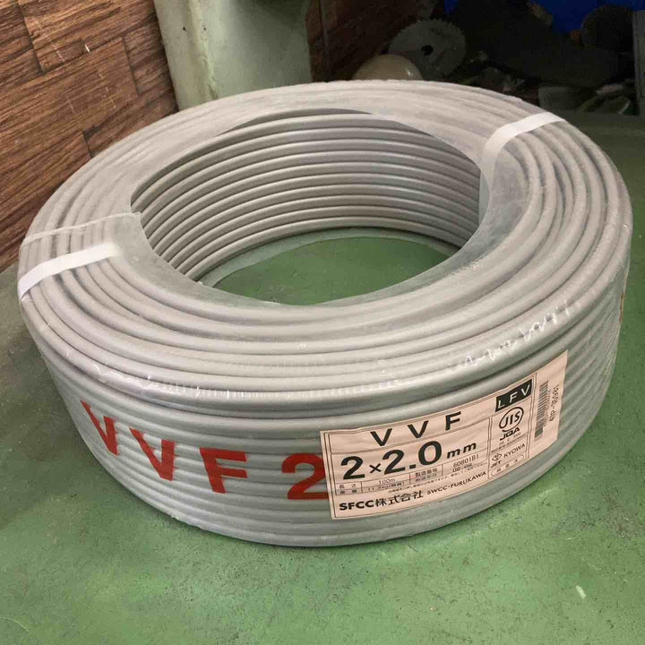 SFCC VVF LFV 2×2.0mm 100m 灰（黒・白）1巻 製造：令和6年8月【桶川店】
