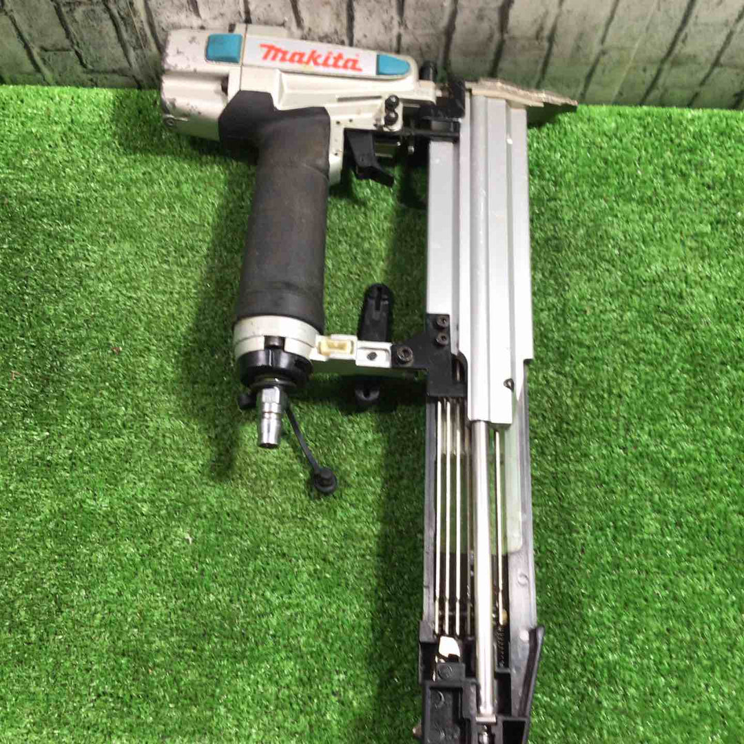 ★マキタ(makita) 常圧フィニッシュネイラ AF502N【川口店】
