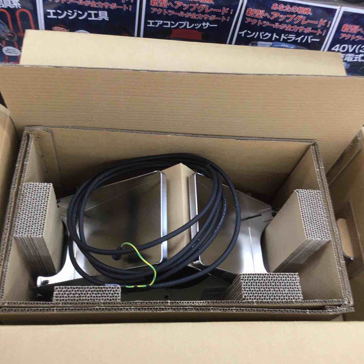 【店頭受取り限定】☆マキタ(makita) 超仕上カンナ LP1802C【戸田店】