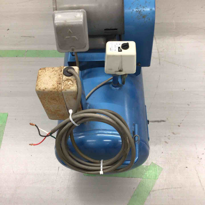 【動作確認済み 店頭受取り限定】【257】IWATA SP-15PB Vベルト交換済 200V電源差込コネクター無し エアコンプレッサー【戸田店】