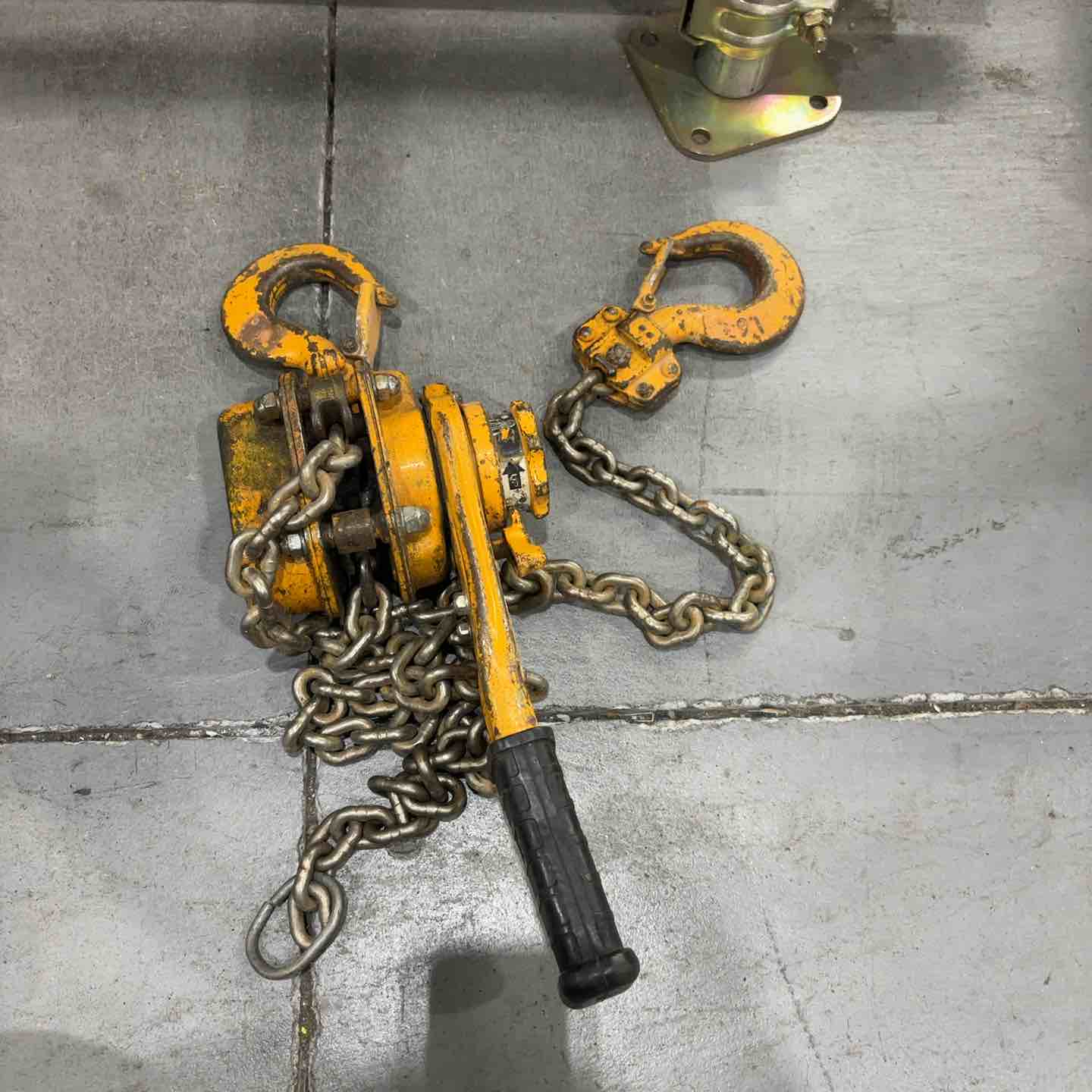 キトーレバーブロック　KITO 荷締め機ガッチャ 中古　トラック　トレーラー キトーレバーブロック KITO 荷締め機ガッチャ 中古 トラック