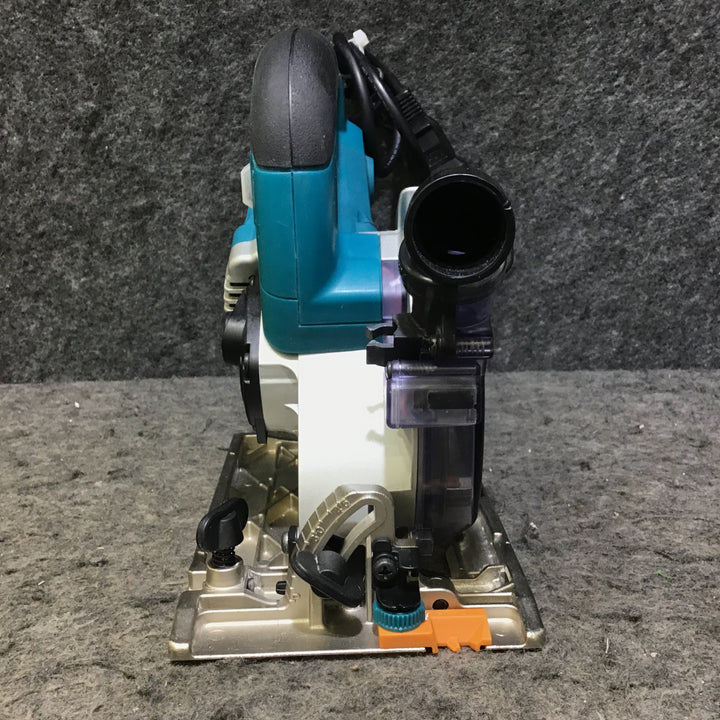 【中古品・新品刃！延長コード付き！】マキタ(makita) 125mmボード用防じん丸のこ 5205FXSP1【桶川店】