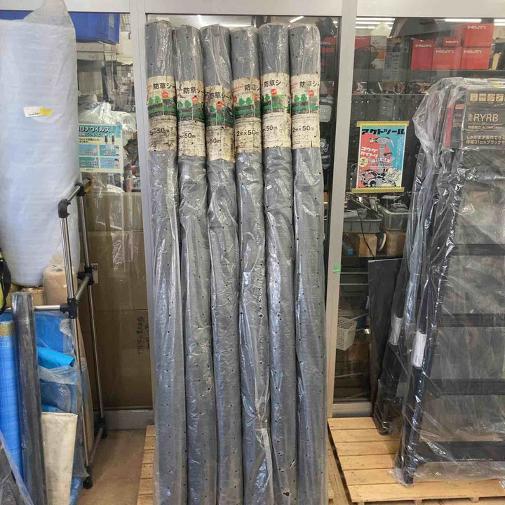 【未使用(長期保管品)/店頭受取り限定】佐藤ケミカル 防草シート 2m×50m 6本セット 除草シート 雑草【東大和店】