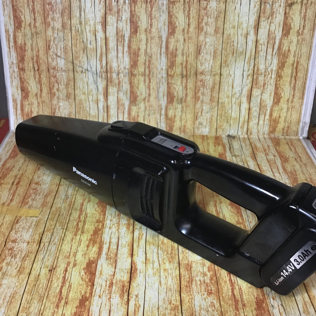 Panasonic(パナソニック) 工事用充電フロアクリーナー EZ3744【川崎店】