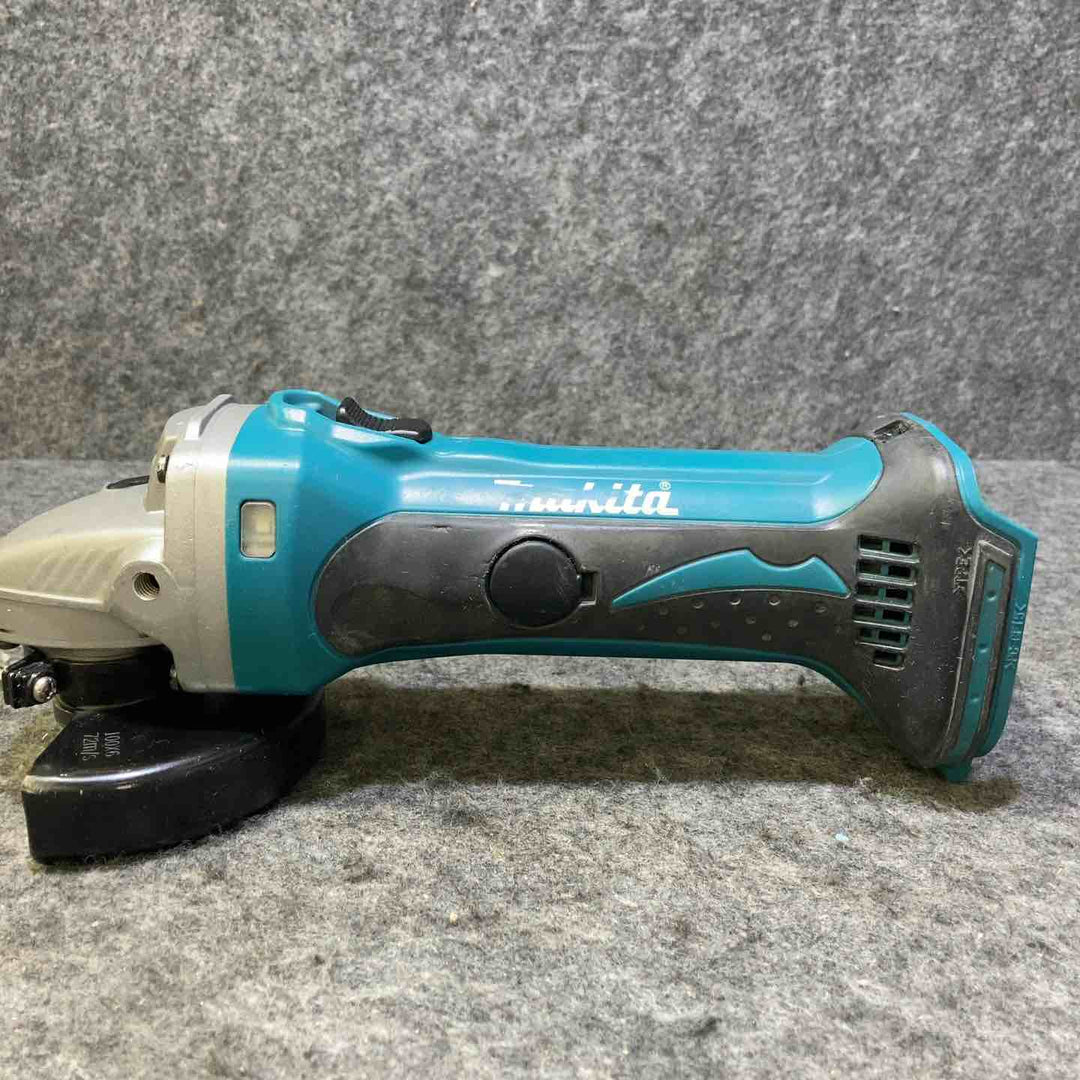 マキタ(makita) 100mmコードレスディスクグラインダ GA400DZ+BL1430 【桶川店】