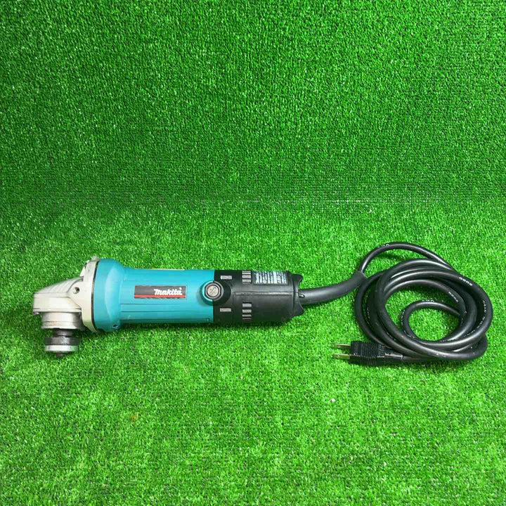 マキタ(makita) 100mmディスクグラインダ 9533BL【藤沢店】