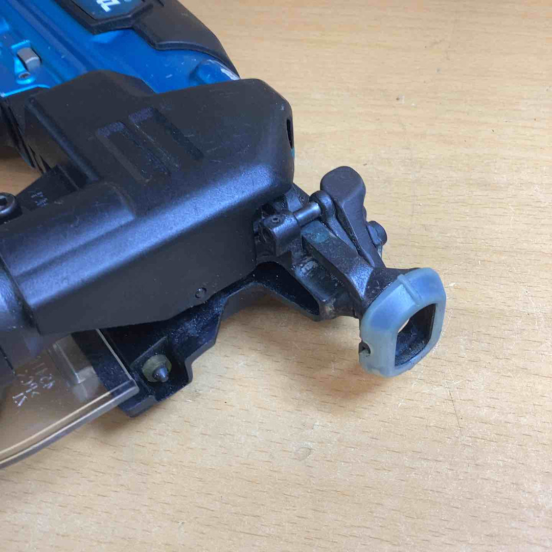 ★マキタ(makita) 高圧エアネジ打ち機 AR411HR【越谷店】