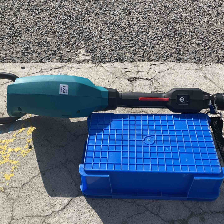 【店頭受取り限定】マキタ(Makita) 250mm充電式高枝チェンソー 36V バッテリ・充電器別売 MUA251DZ【柏店】
