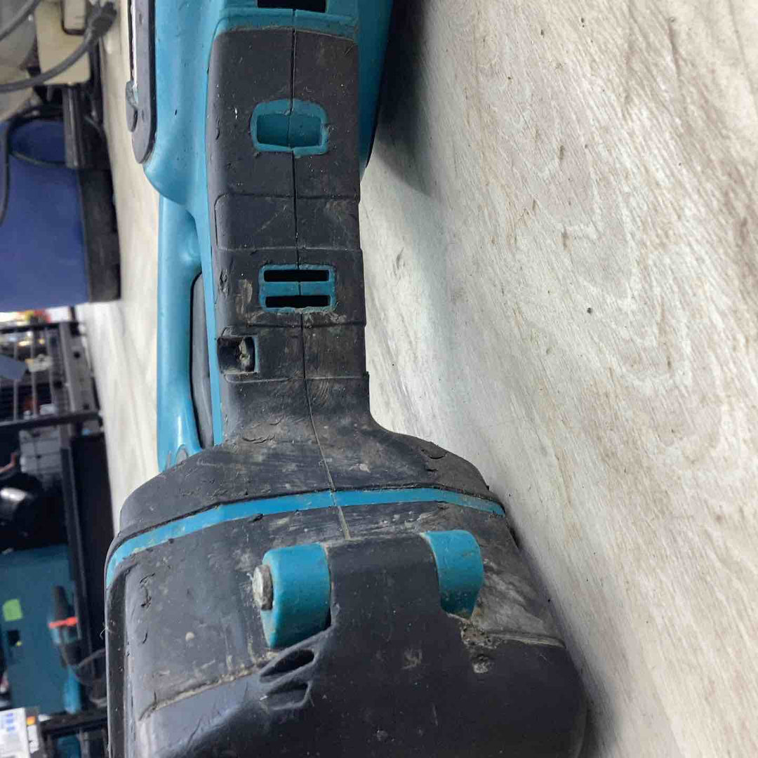 ★マキタ(makita) コードレスコンクリートバイブレータ VR350DZ　振動弱い【越谷店】