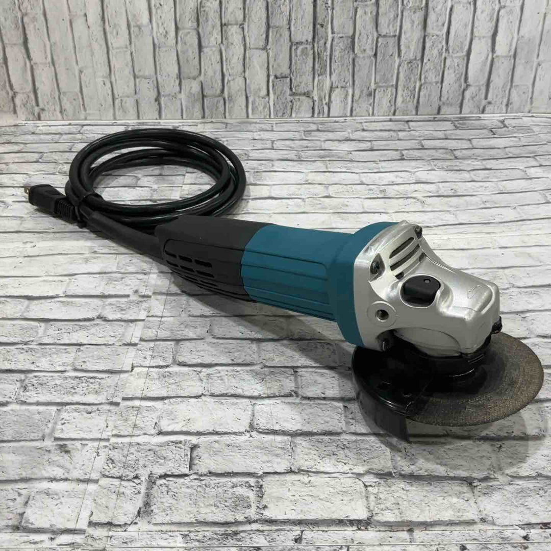 ☆マキタ(makita) 100mmディスクグラインダー GA4031【川口店】