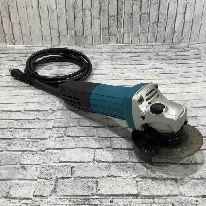 ☆マキタ(makita) 100mmディスクグラインダー GA4031【川口店】