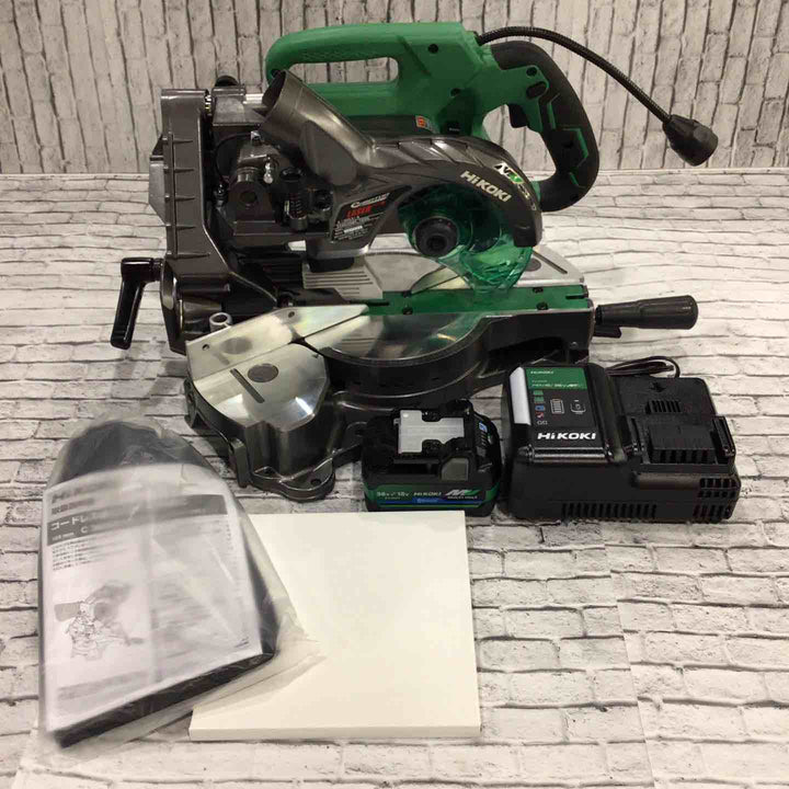 HiKOKI(ハイコーキ) 36V 充電式 卓上スライド丸のこ 刃径165mm 新型蓄電池・充電器・チップソー付 C3606DRA(K)(XPSZ)【川口店】