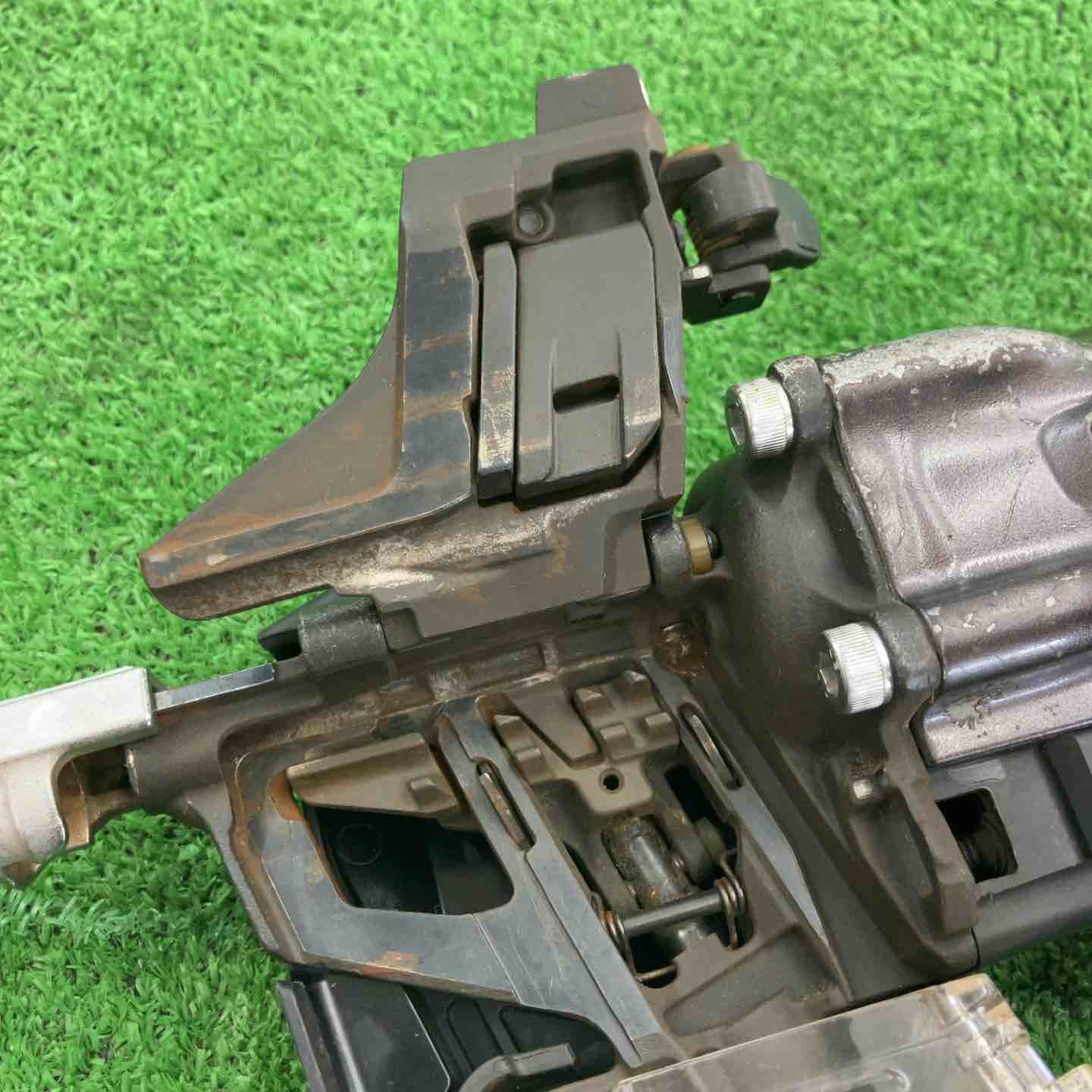 中古品】 マックス/MAX 高圧エア釘打ち機・HN-65FW1 【桶川店