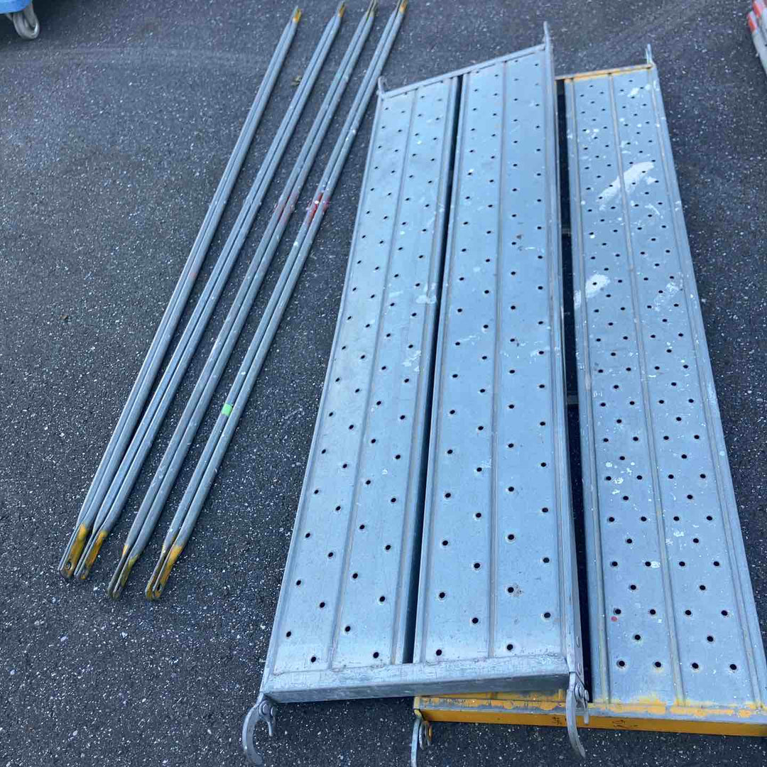 【店頭受取り限定】ビティ足場 キャスター付き 3段移動式高所作業台 枠組足場 ビテ足場【桶川店】