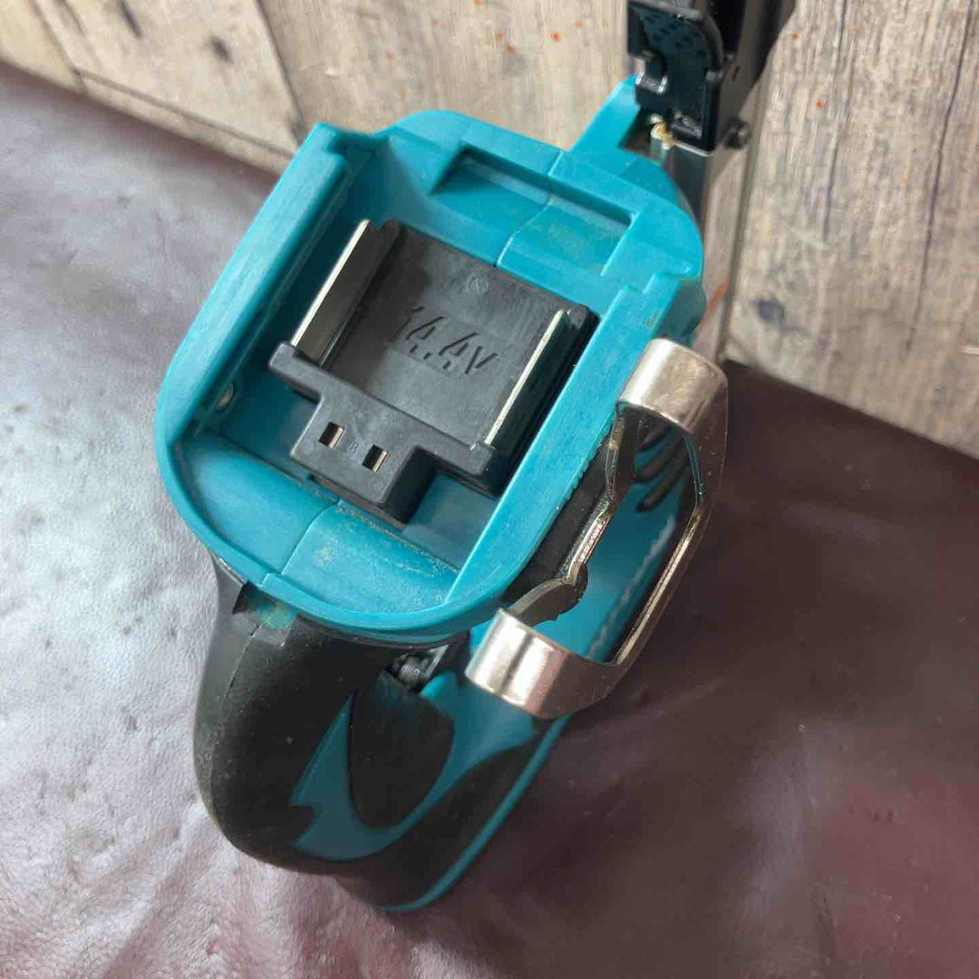 【中古品】 マキタ(makita) 充電式ピンタッカ  14.4V 35mm PT350DRF 【東大和店】