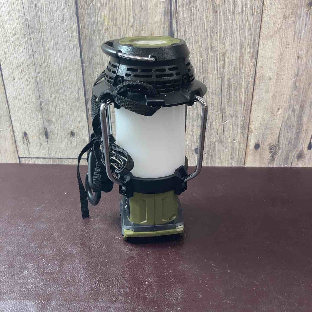 【中古品】マキタ(makita) コードレスランタン付ラジオ MR008GZO【東大和店】