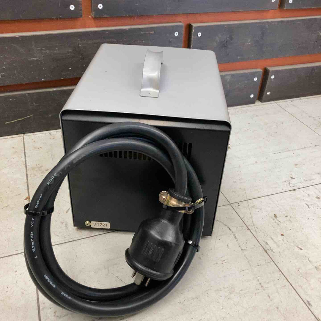 ◇スズキッド(SUZUKID) トランスターVIII STV-03 降圧器 単相200V【鴻巣店】