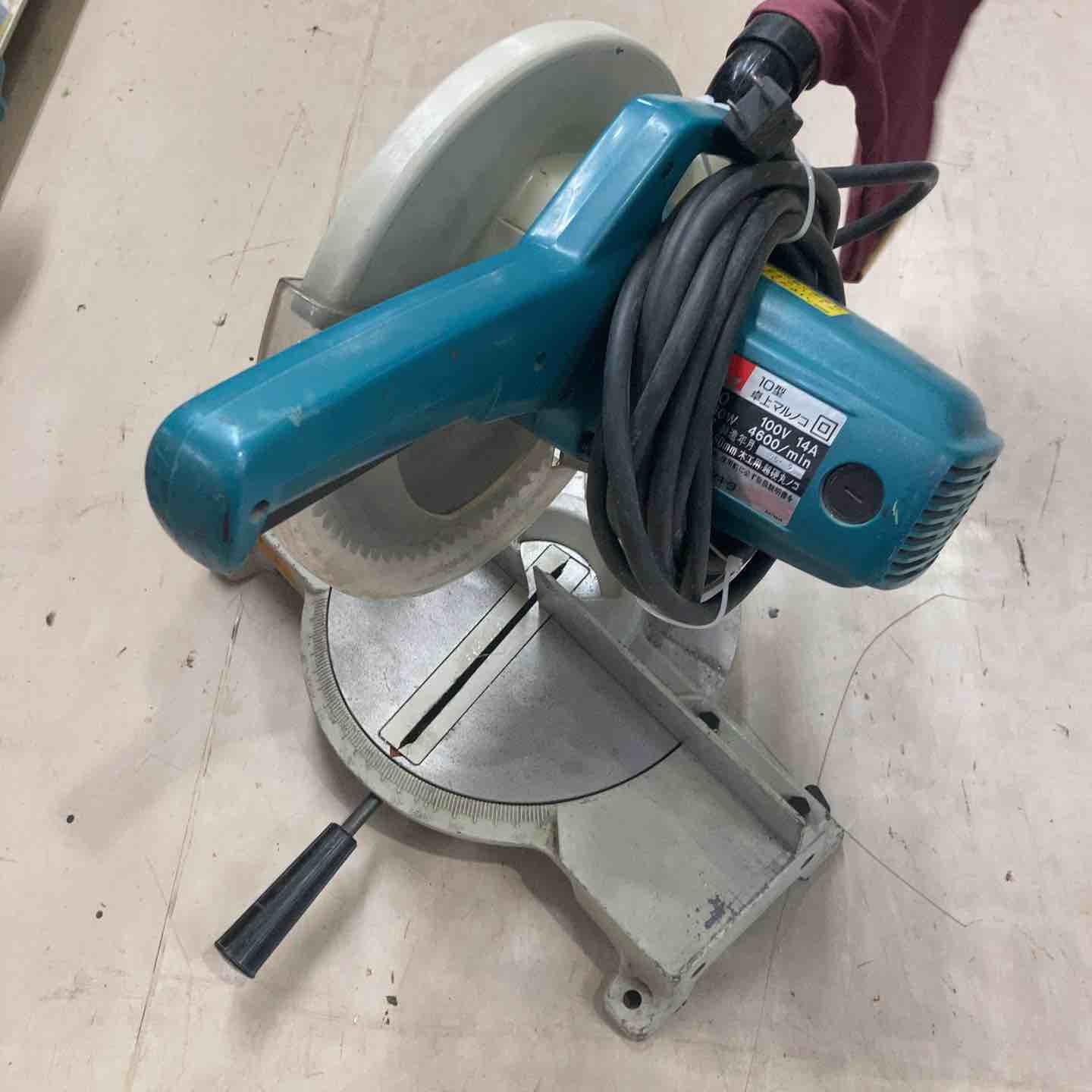 マキタ ☆makita マキタ 卓上丸ノコ LS1030 100V 木工用 260mm 10型 丸鋸